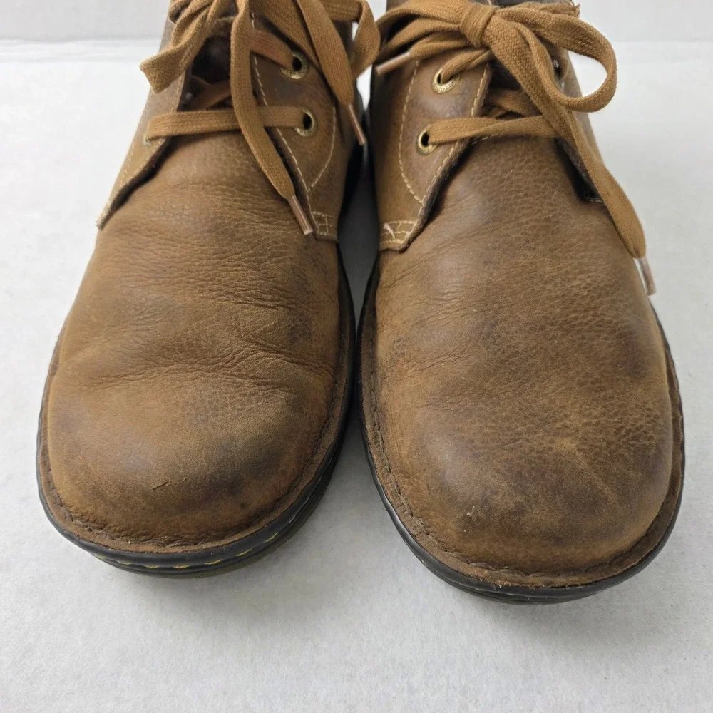 Dr. Martens Sussex Chukka Boots Brown Crazy Horse Leather Slip Resistant Men 11